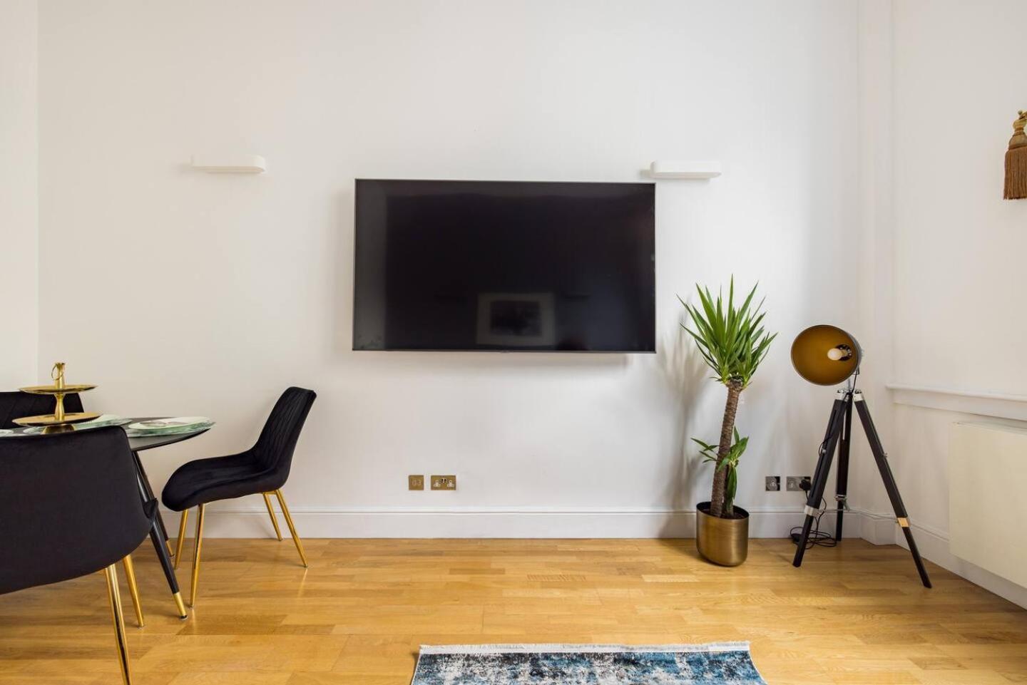 Niru Experience Huge Private Terrace Appartamento Londra